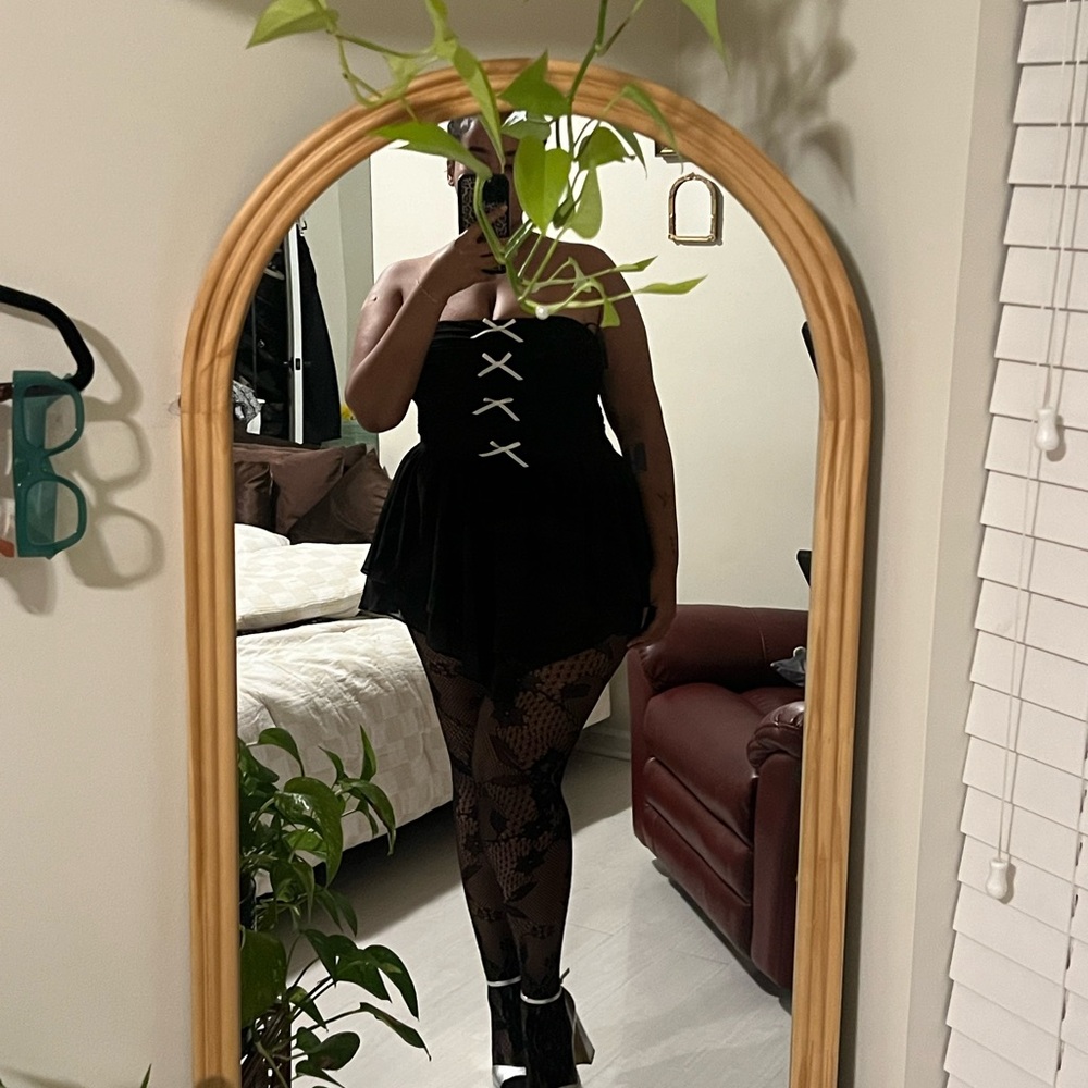 mini black strapless dress